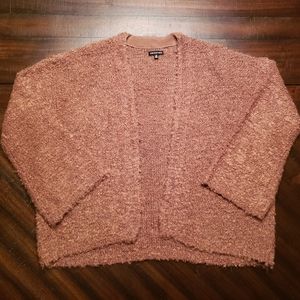 Who what wear camel colored fuzzy open cardigan with flared sleeved size medium